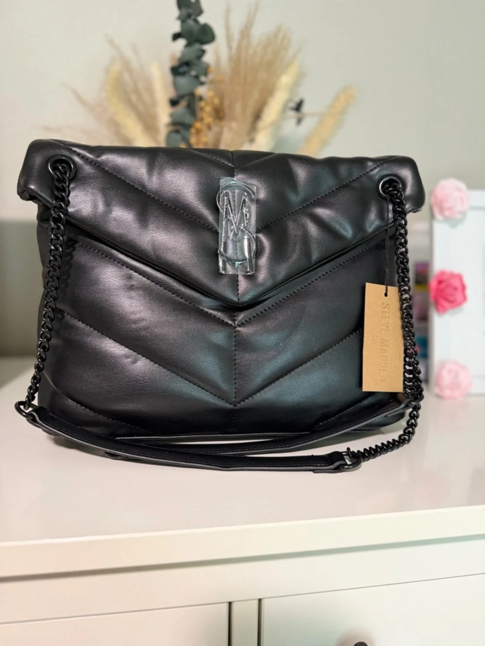 Steve Madden Black Quilted Chevron Shoulder Bag with Chain Strap - Picture 2 of 4